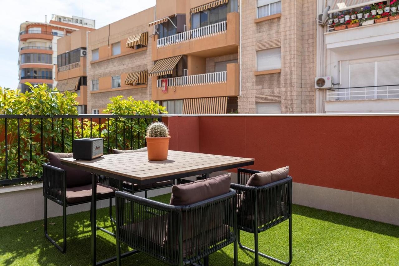 Alidreams Lola Center Apartamentos Alicante Dış mekan fotoğraf